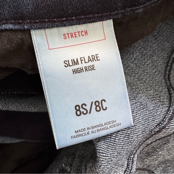 Express Dark Wash Slim Flare Short Jeans - Picture 5 of 9